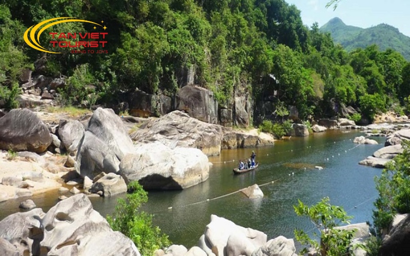 binh-dinh-phu-yen-4n3d (2)