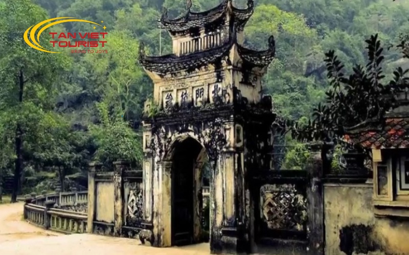 den-dinh-le-thung-nham-trang-an-hs-cap-3 (1)