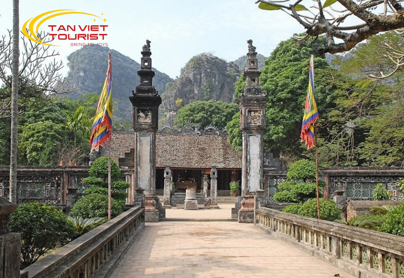 den-dinh-le-thung-nham-trang-an-hs-cap-3 (2)