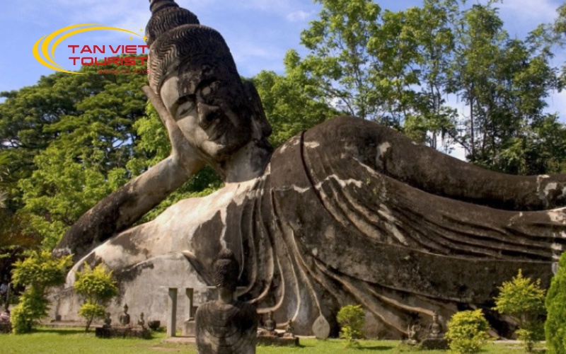 tour-lao-5n4d-kham-pha-dat-nuoc-trieu-voi (1)