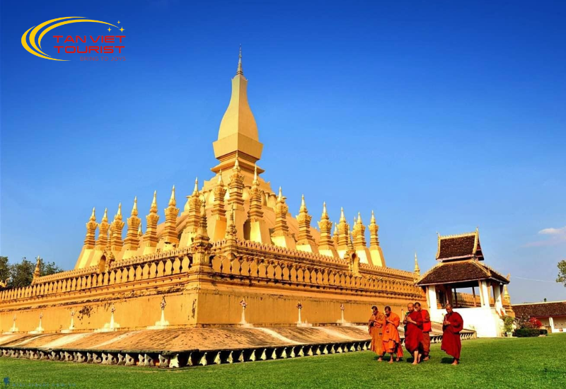 tour-lao-5n4d-kham-pha-dat-nuoc-trieu-voi (1)