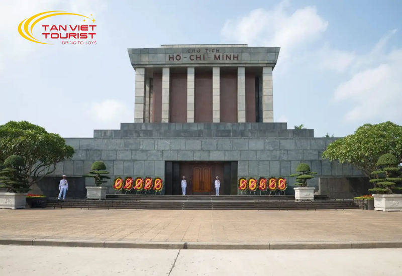 tour-lang-bac-thien-duong-bao-son-tour-hs (1) Tour Lăng Bác - Thiên Đường Bảo Sơn