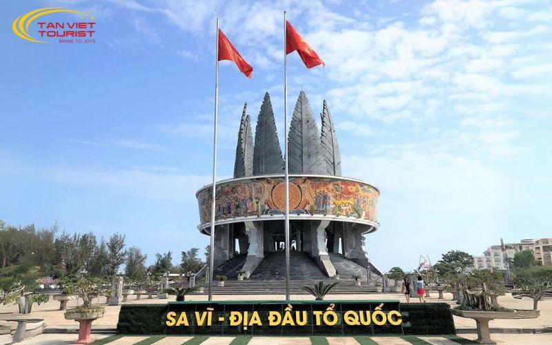 lang-bac-van-mieu-quoc-tu-giam-bao-tang-dan-toc-hoc-vie-nam Móng Cái - Biển Trà Cổ - Mũi Sa Vĩ - Đông Hưng (Trung Quốc) - Đền Cửa Ông