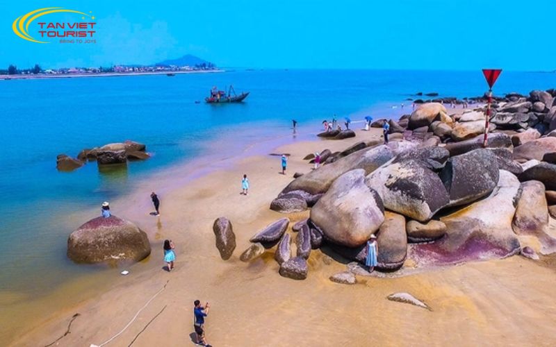 tour-bien-thien-cam-nga-ba-dong-loc-ho-ke-go (6) Tour Biển Thiên Cầm - Ngã ba Đồng Lộc - Hồ Kẻ Gỗ