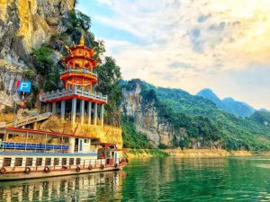 Kinh nghiệm du lịch Hòa Bình 2 ngày 1 đêm từ A–Z 